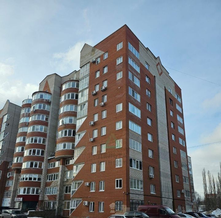 квартира г Уфа р-н Кировский ул Авроры 5/10 фото 1