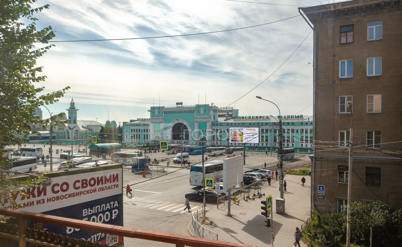 квартира г Новосибирск метро Площадь Гарина-Михайловского р-н Железнодорожный ул Челюскинцев 5 фото 19