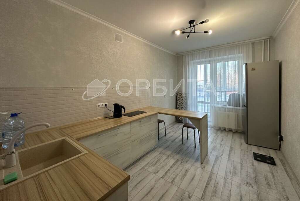 квартира г Тюмень ул Ставропольская 97к/3 фото 4