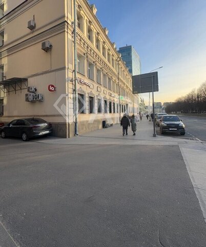 метро Цветной бульвар б-р Цветной 16/1 фото