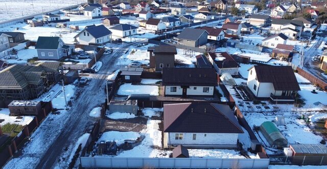 п Тайцы Гатчинское шоссе, 16 км, городской пос. Тайцы, коттеджный пос. Демидовская усадьба, 58 фото