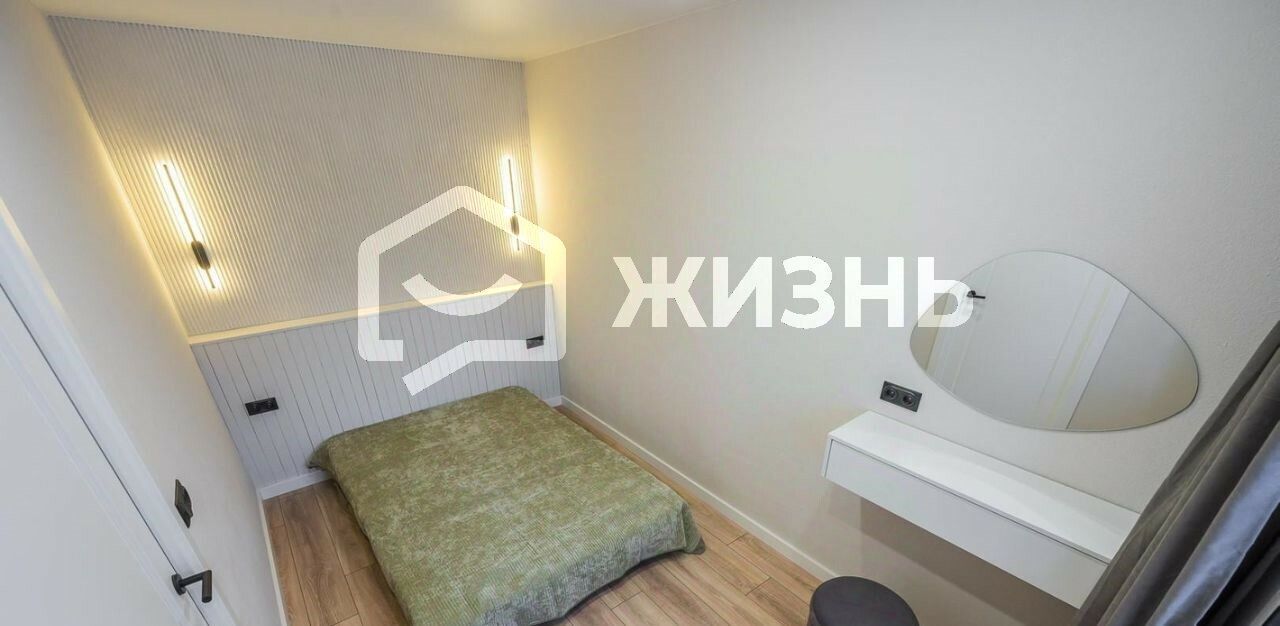 квартира г Екатеринбург р-н Кировский ул 40-летия Комсомола 3а фото 13