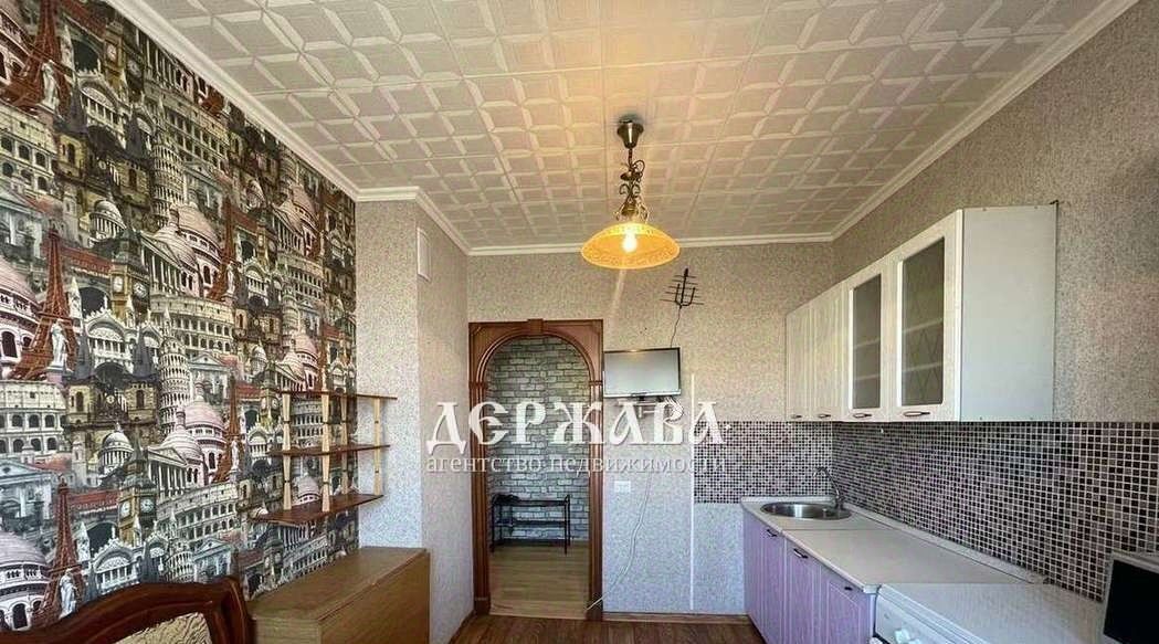 квартира г Старый Оскол Олимпийский микрорайон 13А фото 1