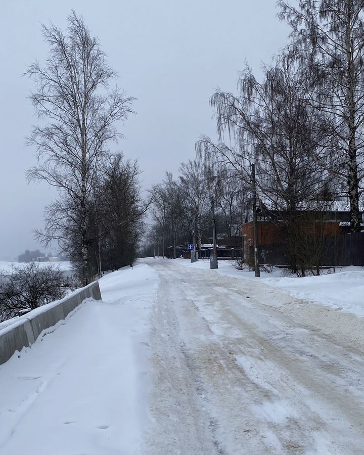 дом г Санкт-Петербург п Усть-Ижора ш Шлиссельбургское 113 р-н Колпинский Московское шоссе, 7 км фото 2