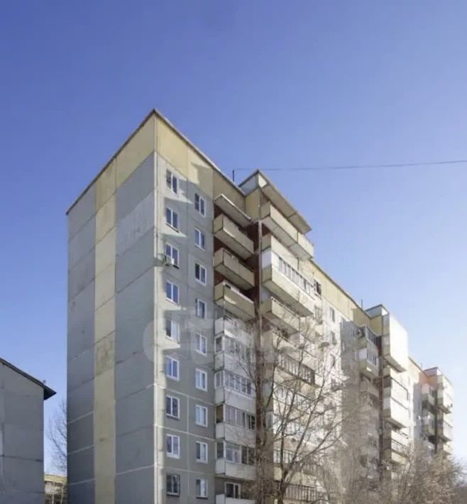 квартира г Омск р-н Центральный ул. 20 лет РККА, 61 фото 2