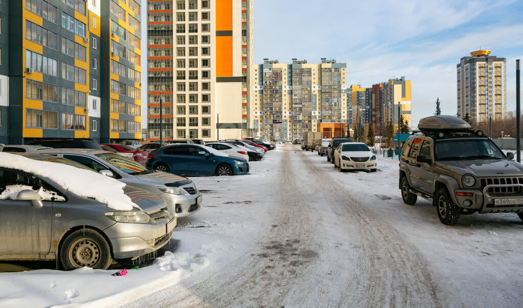 квартира г Новосибирск метро Площадь Гарина-Михайловского ул Междуреченская 7/1 фото 13