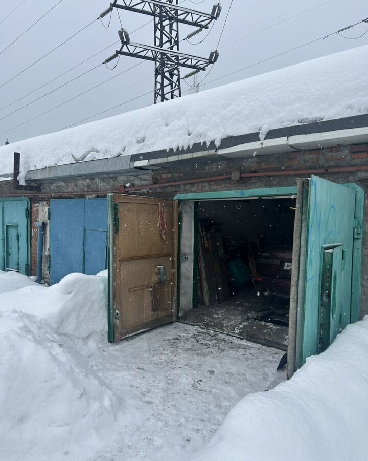 гараж г Междуреченск ул Горького Кемеровская обл. — Кузбасс фото 1