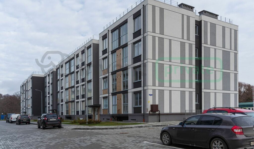 квартира г Калининград ул Сержанта Мишина 81к/2 фото 1