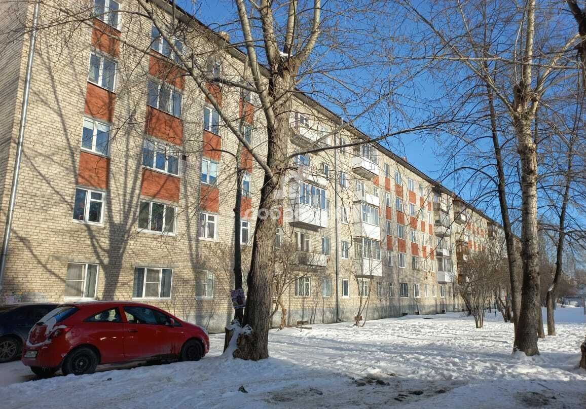 квартира г Алапаевск п Асбестовский ул Мира 3/1 Асбест фото 1