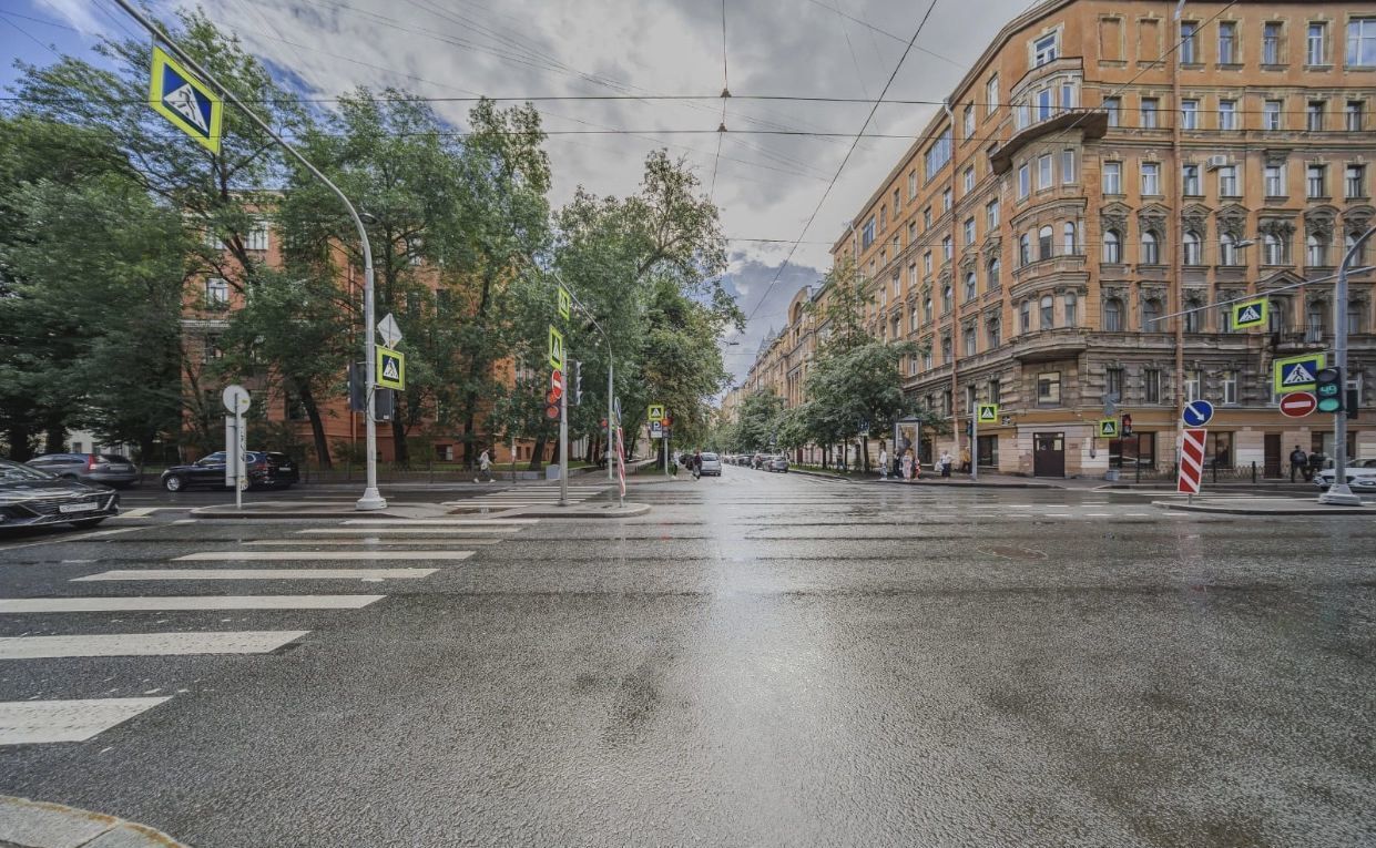 квартира г Санкт-Петербург метро Василеостровская Малый пр-т Васильевского острова, 33 фото 1