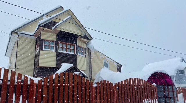 пгт Шерегеш ул Дзержинского 44 Шерегешское городское поселение фото