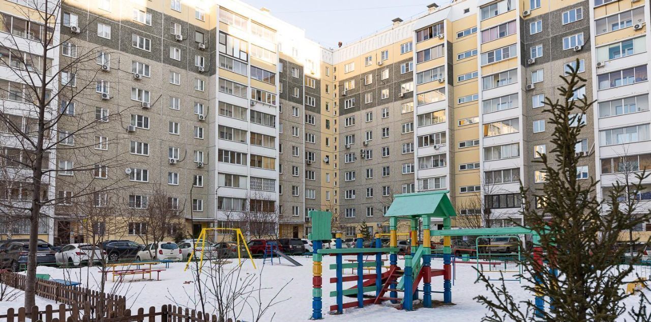 квартира г Челябинск р-н Калининский ул Братьев Кашириных 85б фото 14