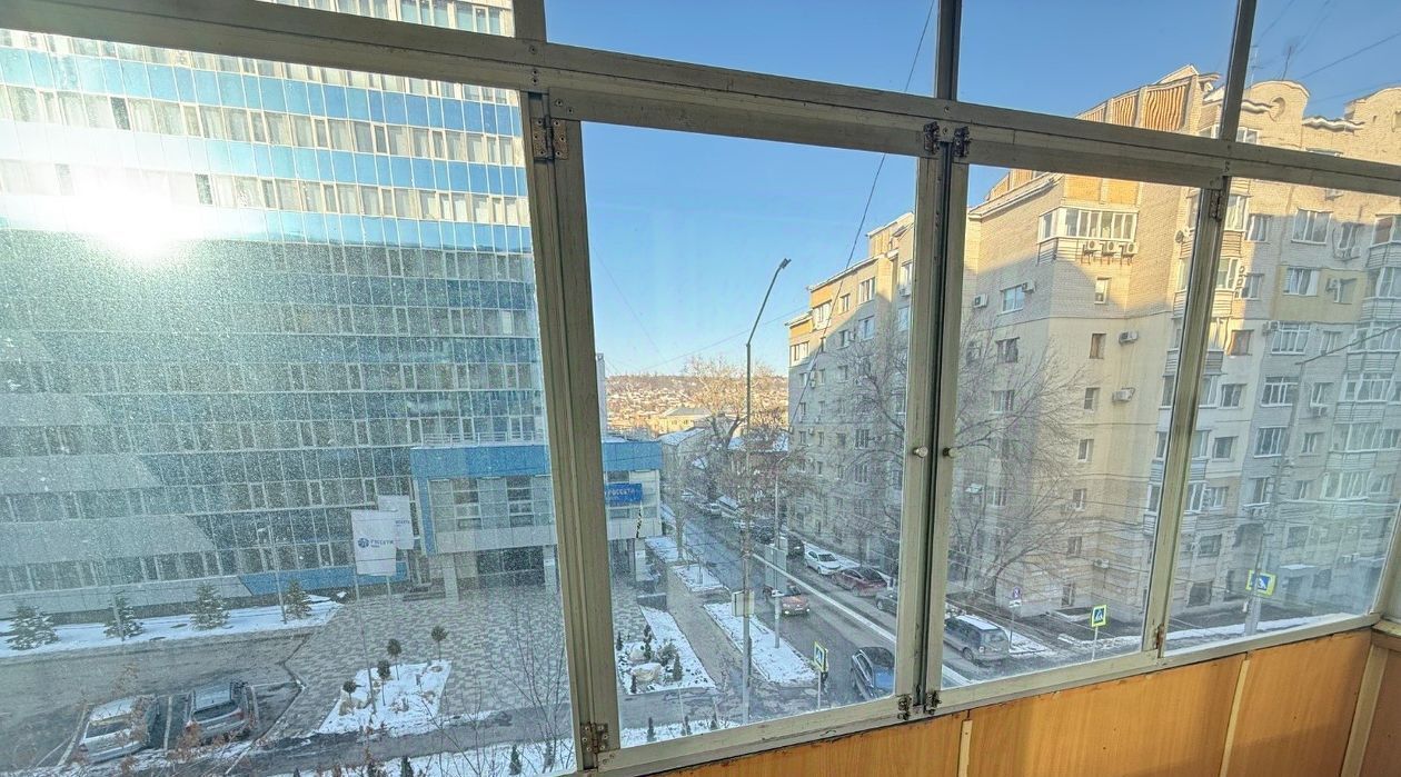 квартира г Саратов р-н Волжский ул Первомайская 47/53 фото 8