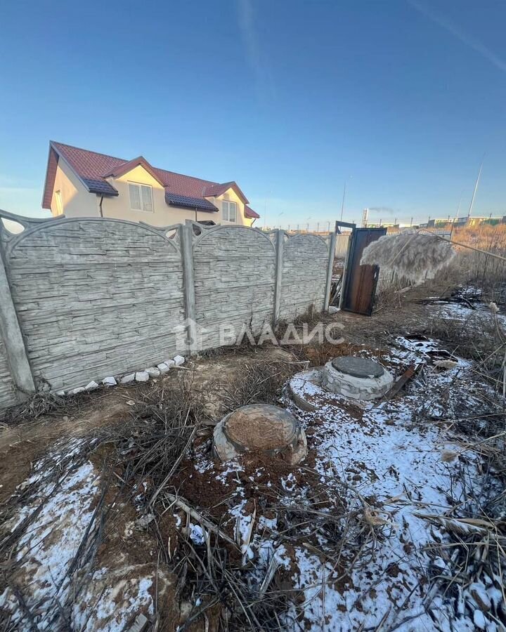 дом г Волгоград р-н Краснооктябрьский ул Лазурная 1 мкр-н Солнечный фото 2