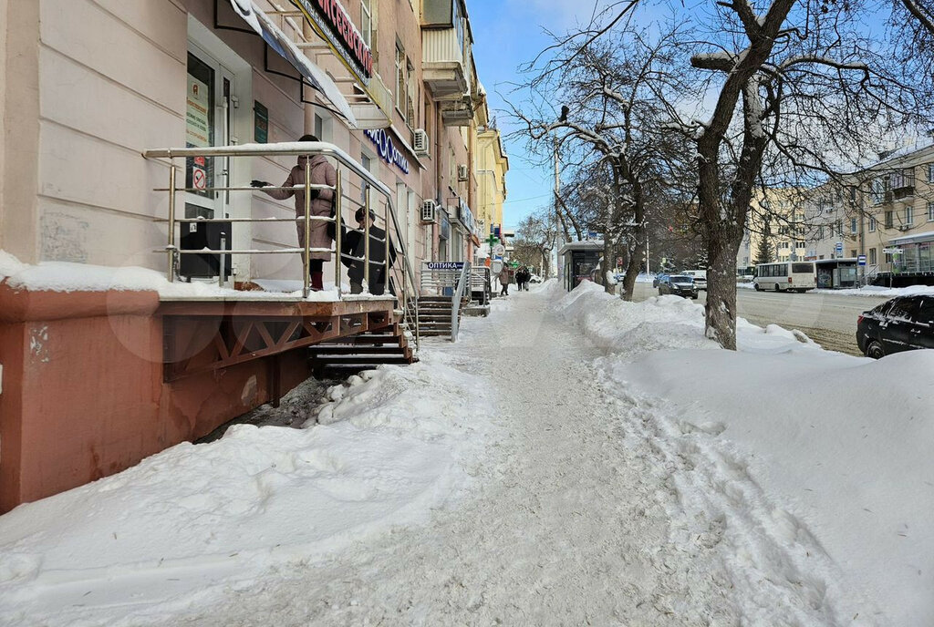 торговое помещение г Уфа р-н Советский ул Айская 83 фото 2