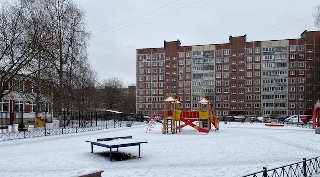 квартира г Санкт-Петербург метро Ладожская пр-кт Ударников 19к/3б округ Пороховые фото 20