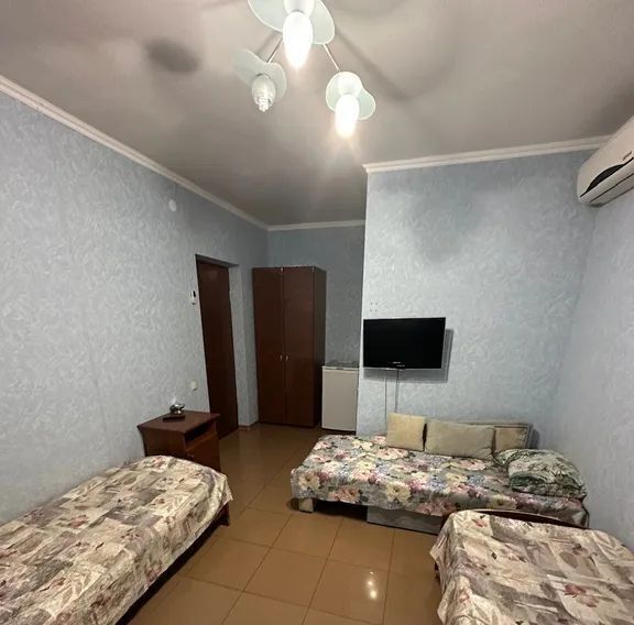 комната г Сочи р-н Лазаревский Лазаревское ул Кольцевая 1/2к 17 жилрайон фото 1