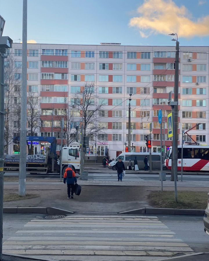 торговое помещение г Санкт-Петербург метро Проспект Славы ул Бухарестская 84 фото 3