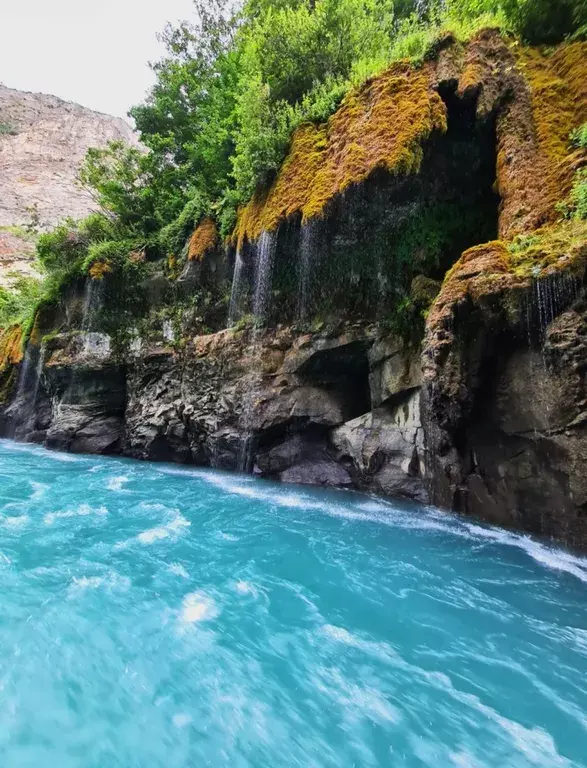 комната р-н Казбековский пгт Дубки Газимухаммада-хаджи улица, 19к 1 фото 14