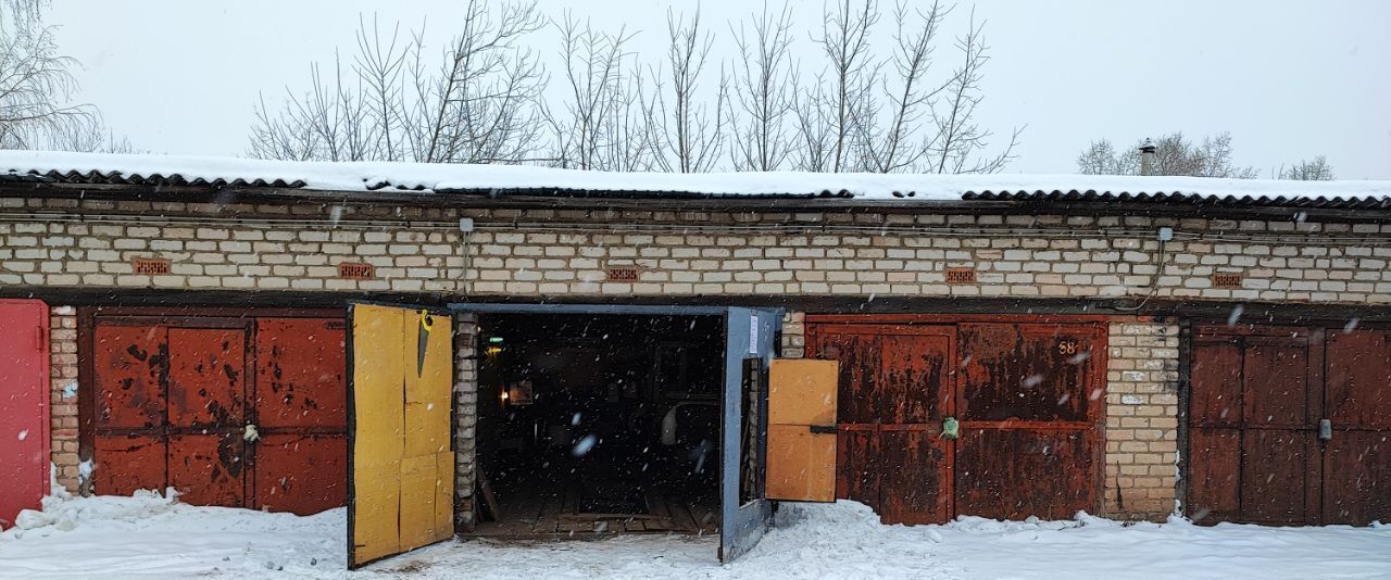 гараж г Киров р-н Ленинский ул Верхосунская 4 фото 3