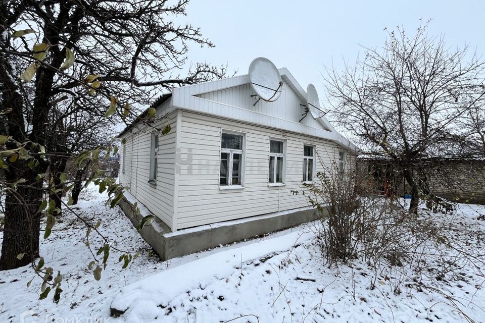 дом р-н Белокалитвинский п Коксовый ул Базарная фото 1