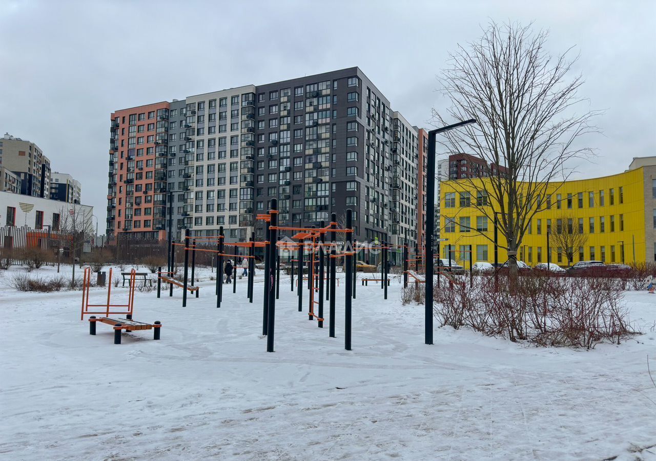 квартира г Москва п Сосенское метро Коммунарка метро Новохохловская б-р Скандинавский 2к/7 Новомосковский административный округ, Московская область фото 21