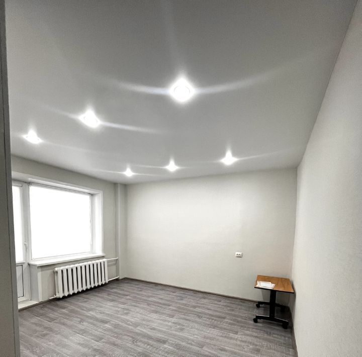 квартира г Омск р-н Кировский ул Лукашевича 27а фото 6