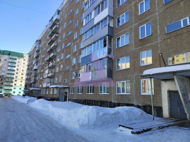 улица 8 микрорайон, дом 32 фото