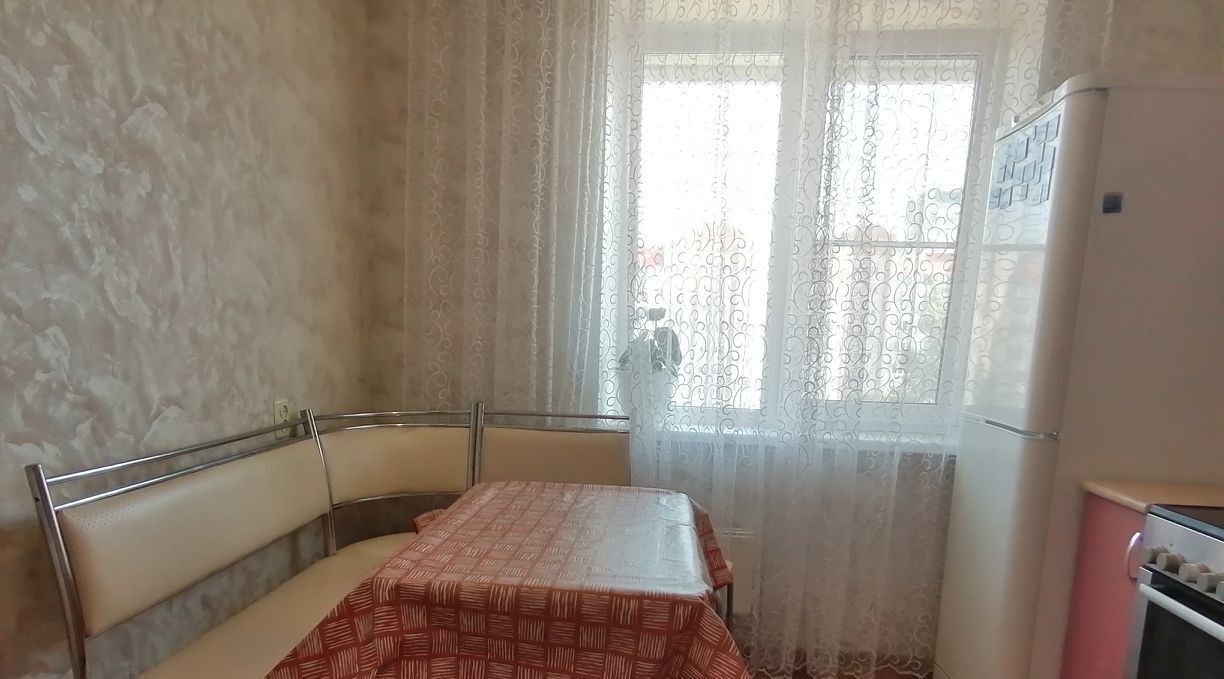 квартира г Тольятти р-н Автозаводский 16 квартал б-р Цветной 4 16-й кв-л фото 2