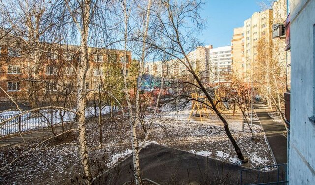 ул Валерии Гнаровской 10 6-й микрорайон фото