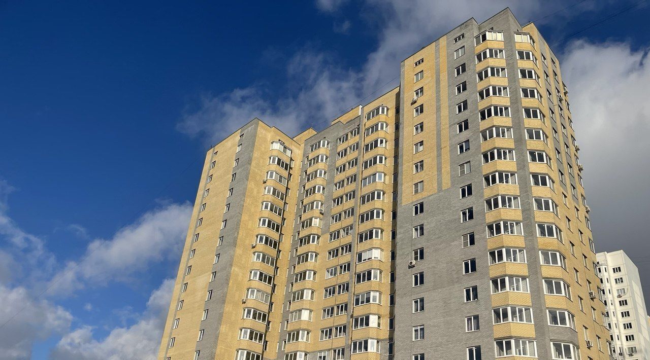 квартира г Курск р-н Центральный пр-кт Вячеслава Клыкова 9б фото 34