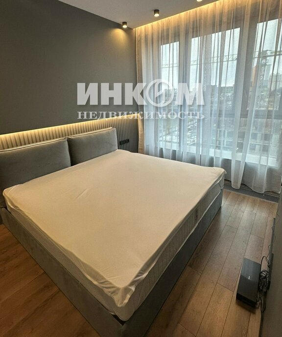 квартира г Москва метро Немчиновка ш Сколковское 40к/3 Московская область фото 3