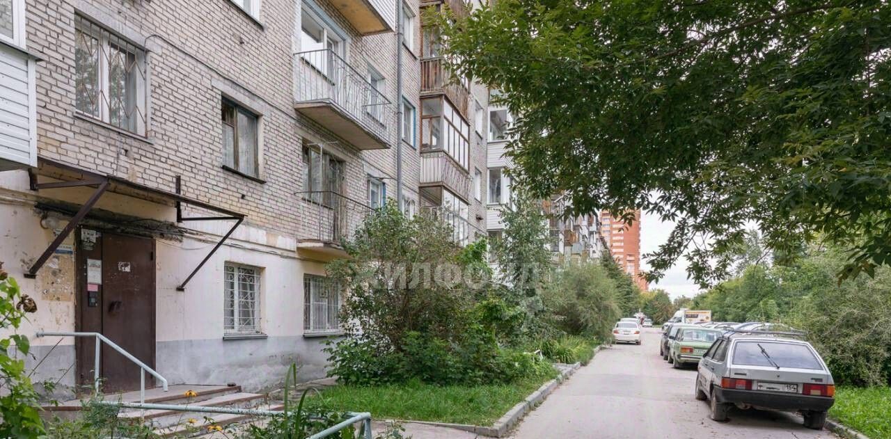 квартира г Новосибирск Заельцовская ул Народная 40 фото 16