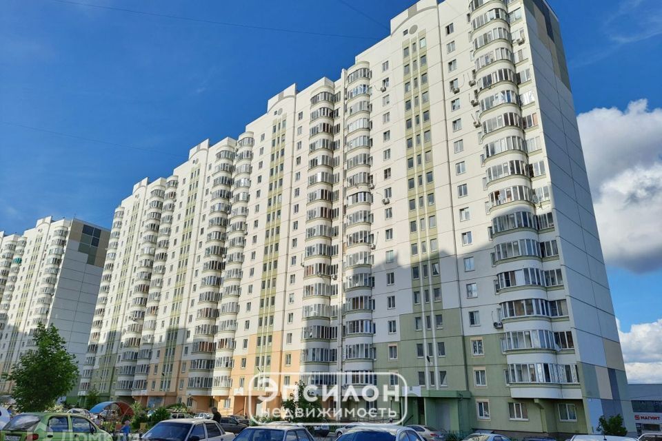 квартира г Курск р-н Центральный пр-кт Вячеслава Клыкова 52 Курск городской округ фото 1