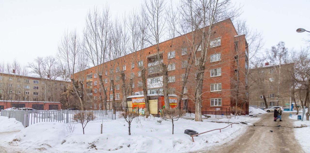 квартира г Омск р-н Советский Заозёрный ул Бородина 44б фото 15