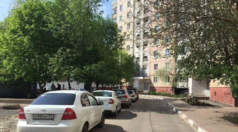 квартира г Белгород Западный ул Конева 1 фото 3