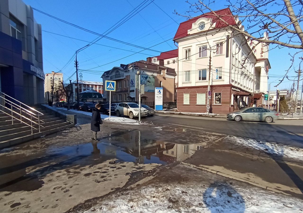 свободного назначения г Энгельс пл Свободы 20 Энгельсский р-н, муниципальное образование фото 4