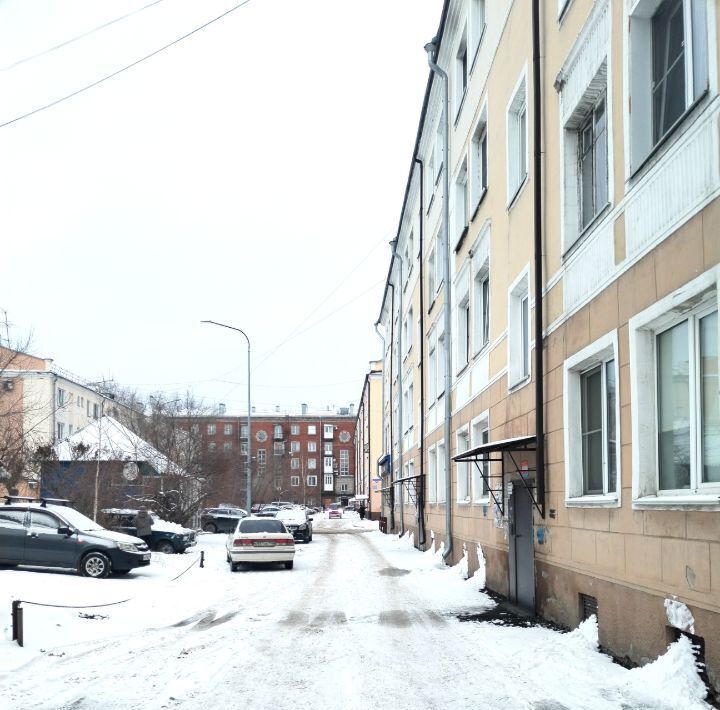 квартира г Новокузнецк р-н Центральный ул Энтузиастов 47 фото 12