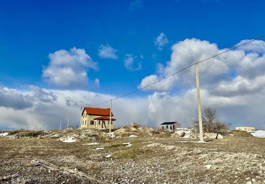 земля р-н Симферопольский с. Трудовое фото 4