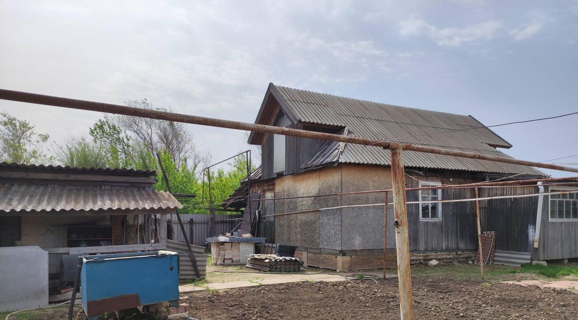 дом р-н Ровенский рп Ровное ул Северная 13 фото 3