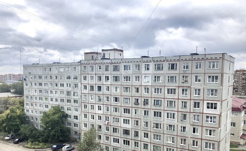 квартира г Омск р-н Центральный ул 24-я Северная 190 фото 11