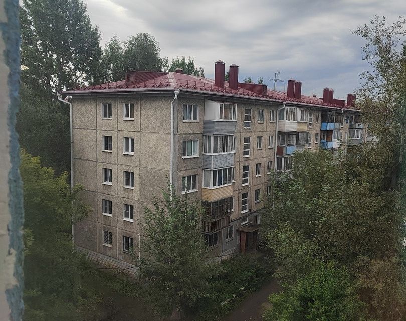 квартира г Омск 75 Гвардейской бригады, 18, Омский район фото 1