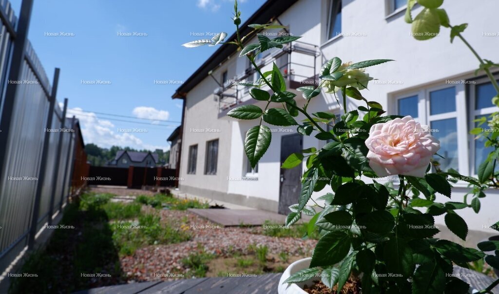 дом городской округ Ленинский д Мисайлово р-н мкр Солнечный остров Домодедовская, Преображенская улица, 42 фото 3