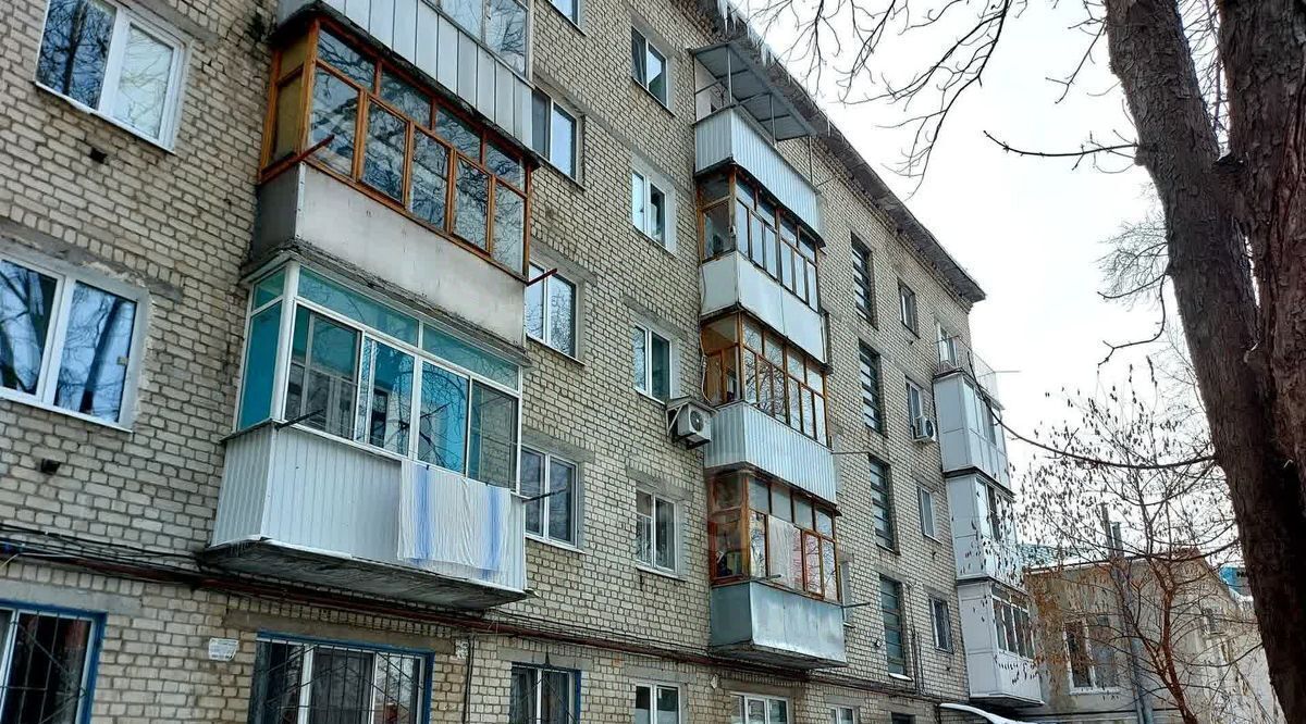квартира г Саратов р-н Октябрьский ул Белоглинская 8 фото 18