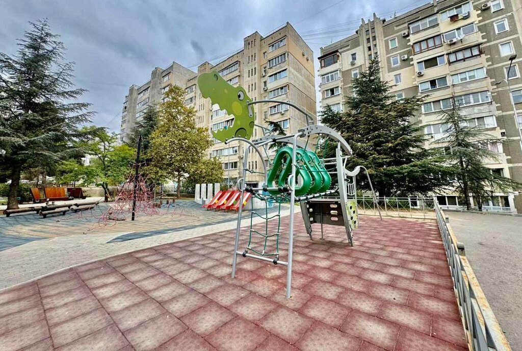 квартира г Алушта ул 60 лет СССР 12а фото 23