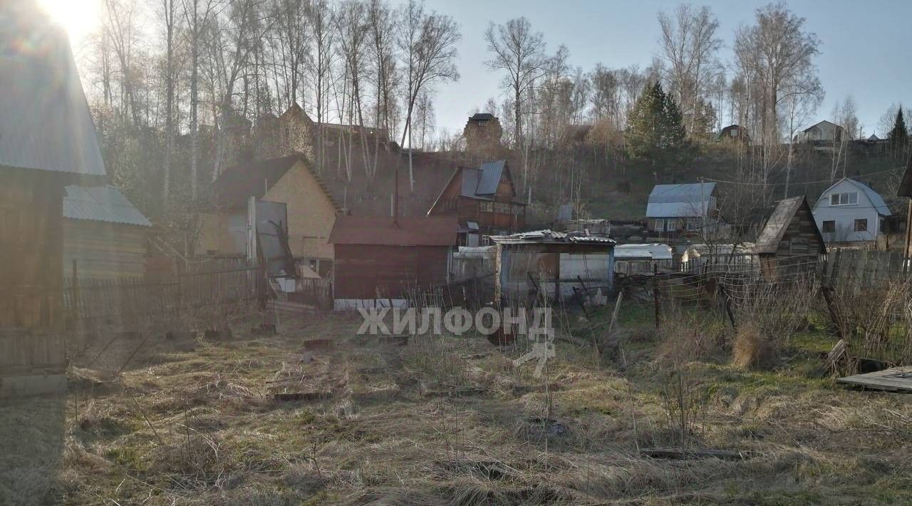 дом р-н Новосибирский снт Медик Раздольненский сельсовет, садоводческое товарищество, ул. Воинская фото 4