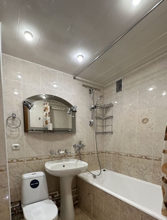квартира г Казань Яшьлек ул Адоратского 62 фото 5