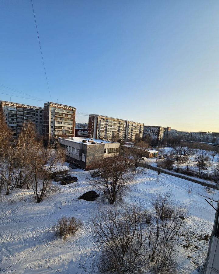 квартира г Новокузнецк р-н Центральный ул Запорожская 31 Кемеровская обл. — Кузбасс фото 17