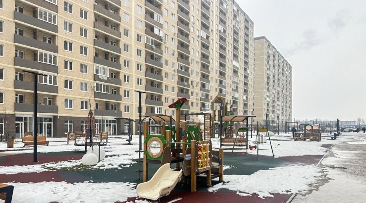квартира г Краснодар р-н Прикубанский ул им. лётчика Позднякова 2к/23 фото 20