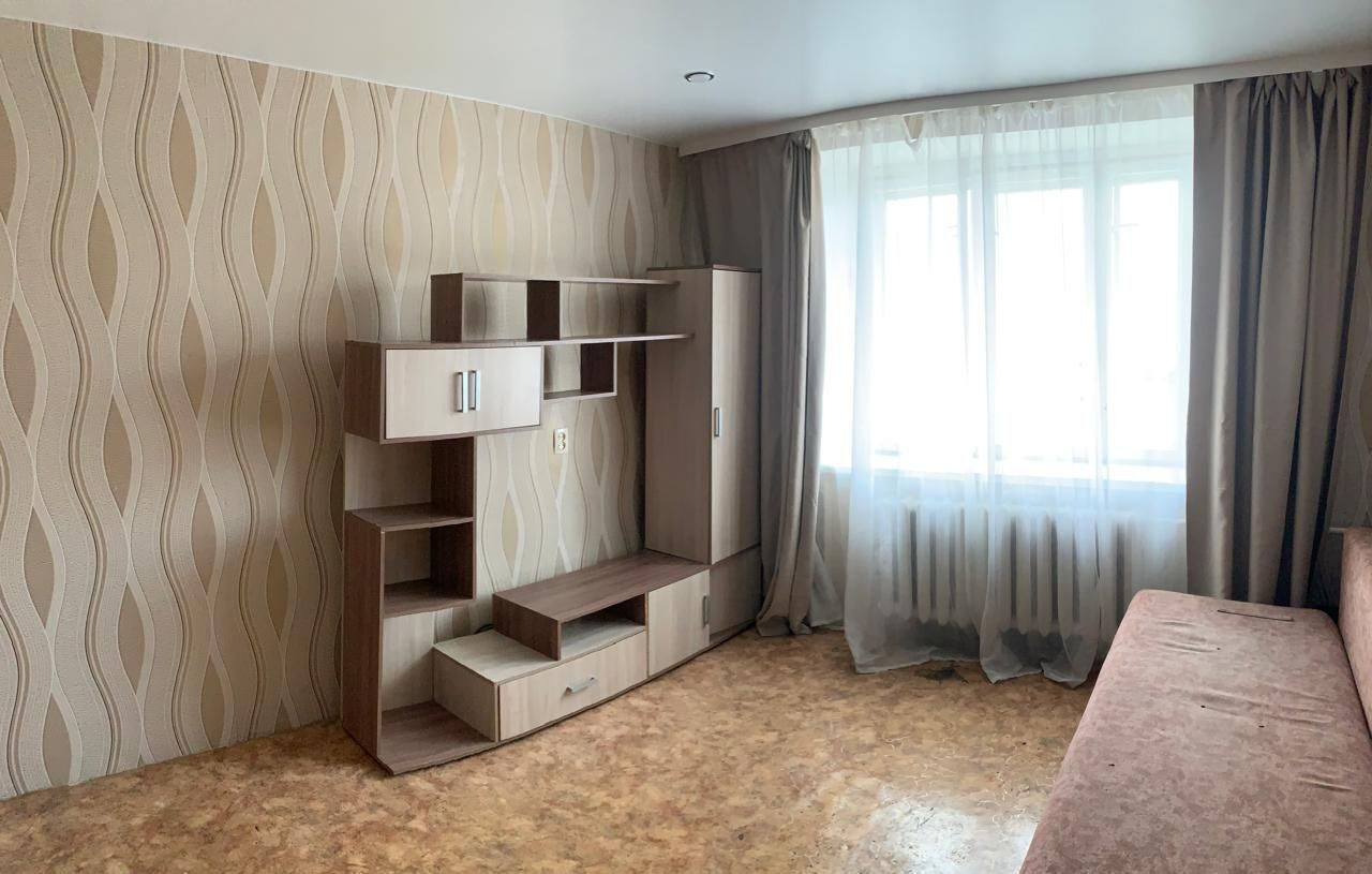 комната г Нижний Новгород р-н Автозаводский Парк культуры ул Юлиуса Фучика 12 фото 3